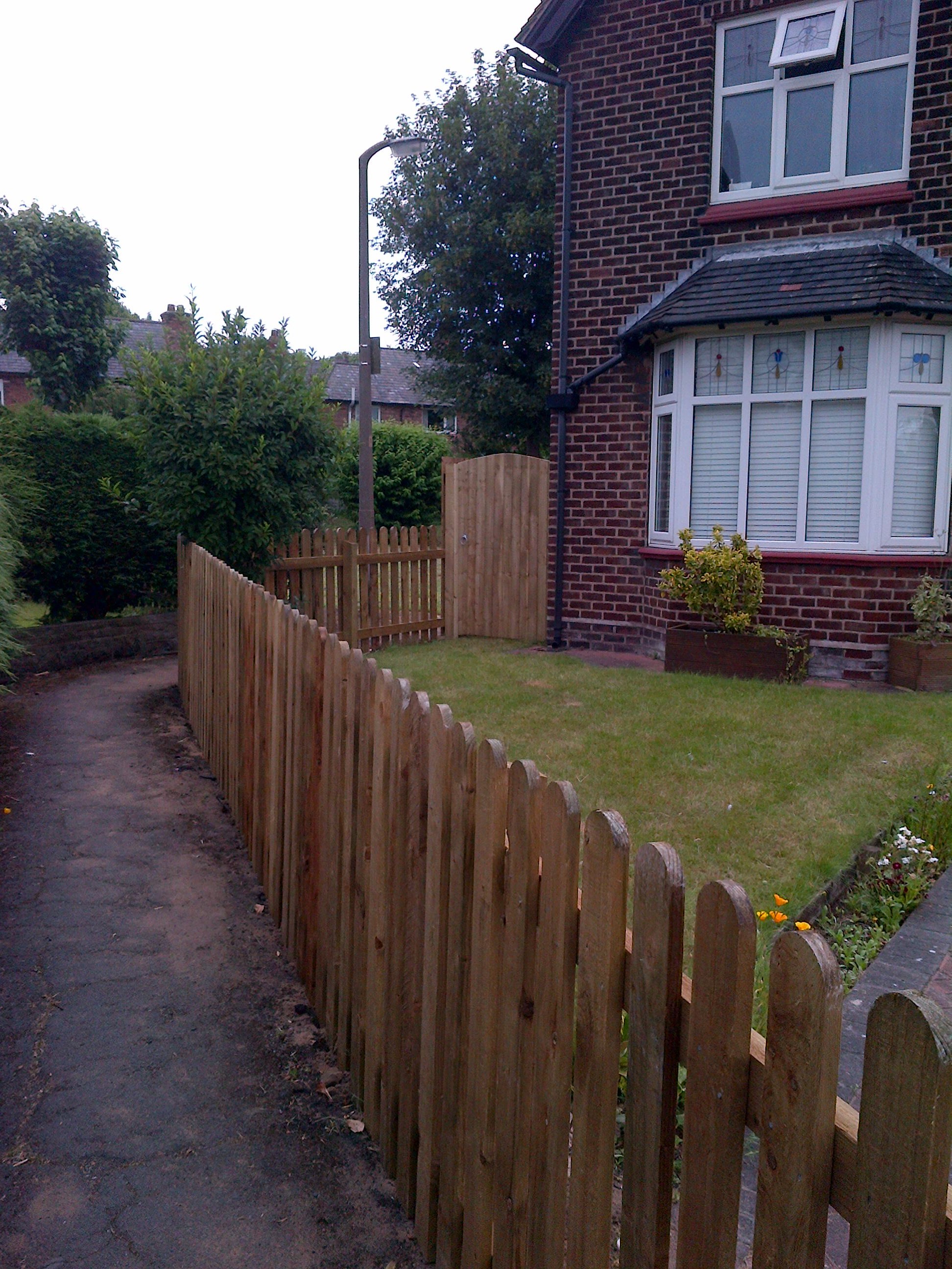 fencing holmes middlewich northwich chapel fences crewe garden gates